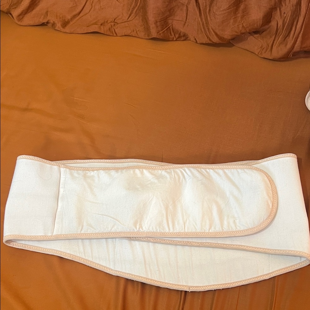 Upsie Belly Pregnancy Support Belt